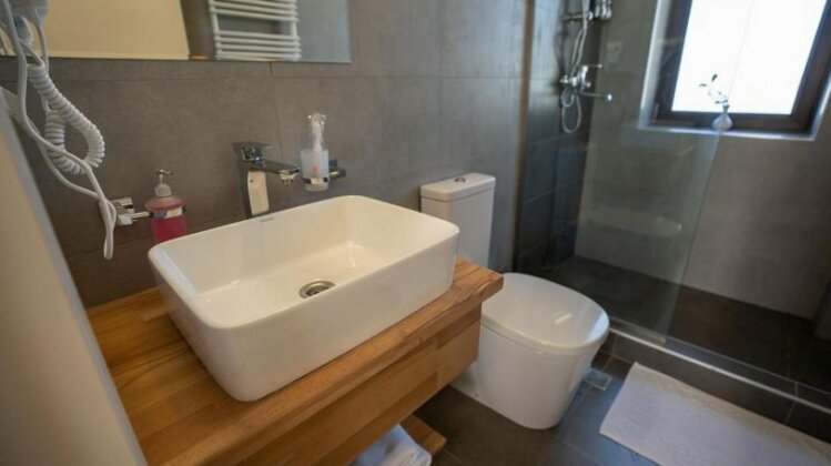 Chateau Mosmieri Resort - Photo4