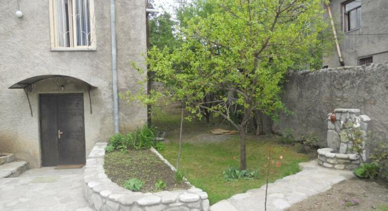 Guest House Alazani Travel - Photo2