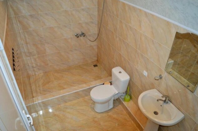 Hotel Tedi Telavi - Photo2