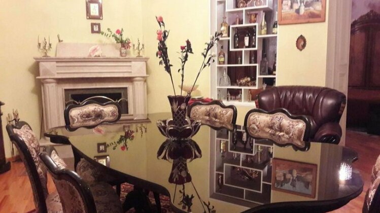 Nika's Guest House Telavi - Photo2