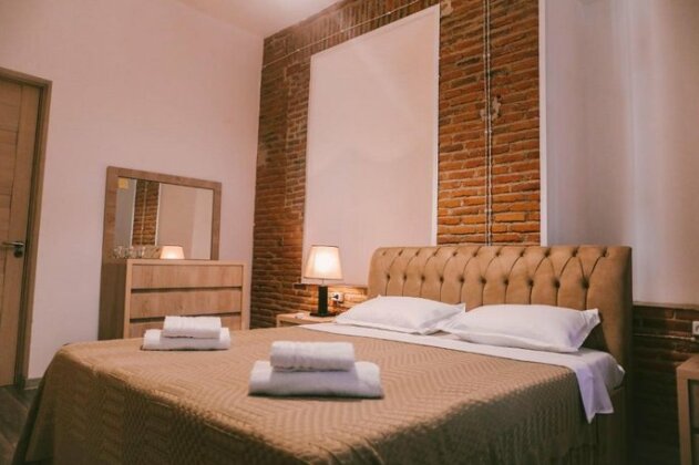 Old Chache House - Photo2