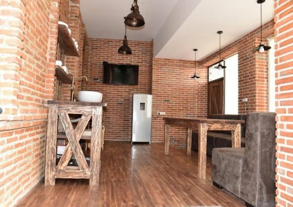 Old Chache House - Photo4