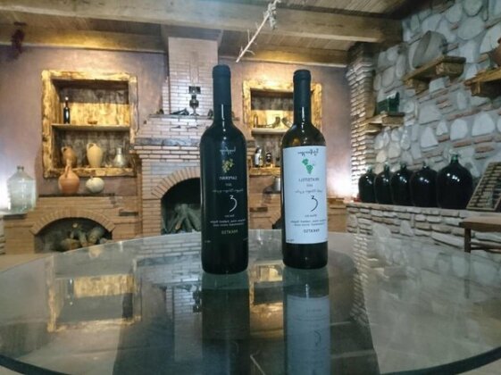 Pakatso Winery - Photo2