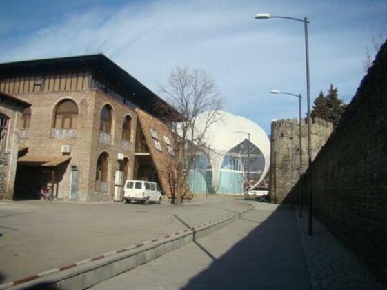 Photo 3