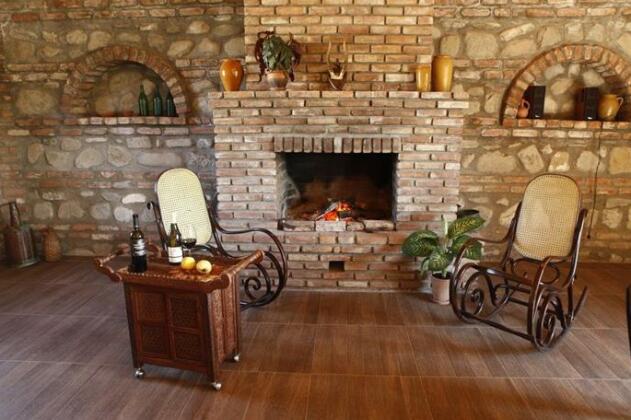 Teliani Valley Guest House - Photo2