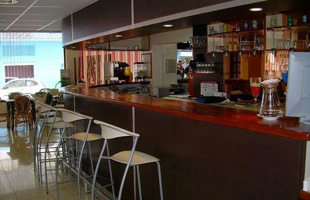 Central Hotel Cayenne - Photo4