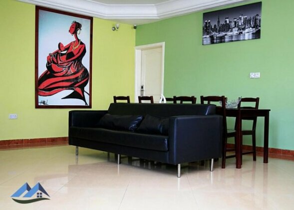 DanRitzcer Suites - Photo3