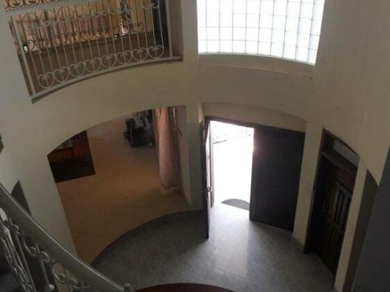 Kalis Lodge Guesthouse - Photo3