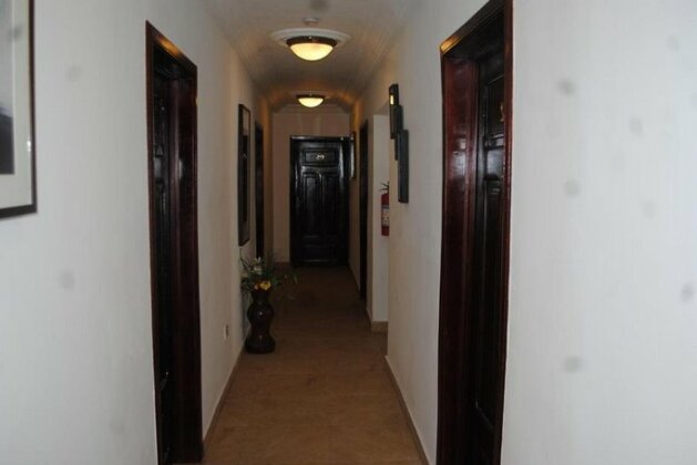 Madison Executive Guest House - Photo3
