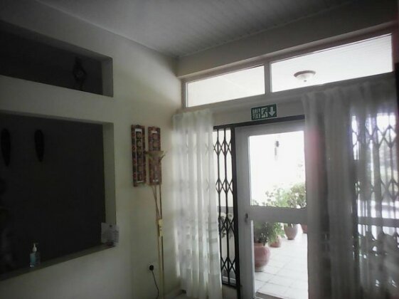 Ahoto Guest House - Photo3
