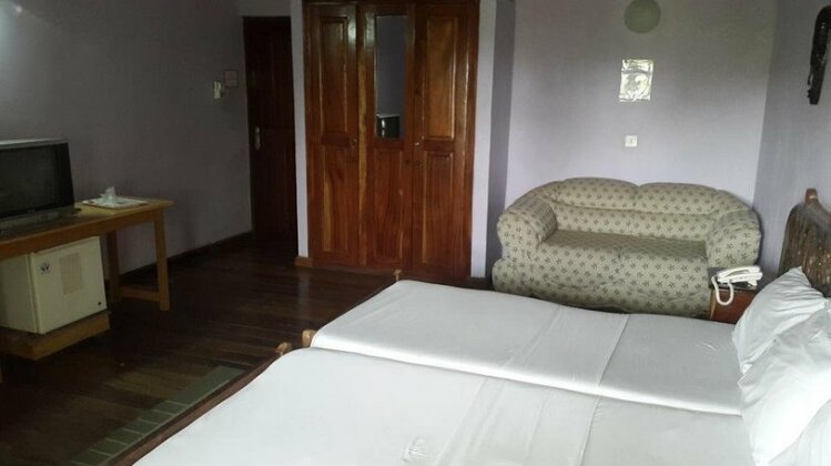 Almond Tree Guest House - Photo2