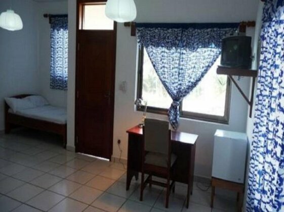 Brenu Beach Lodge - Photo4