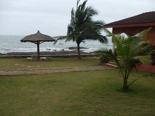 Coconut Grove Beach Resort - Photo5