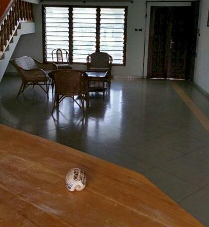 The Beach house Elmina - Photo5