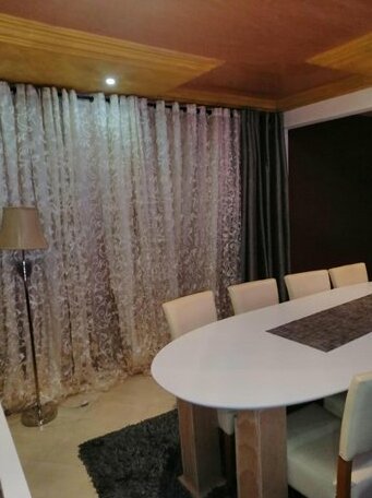 Zara's Pride Hotel - Photo3