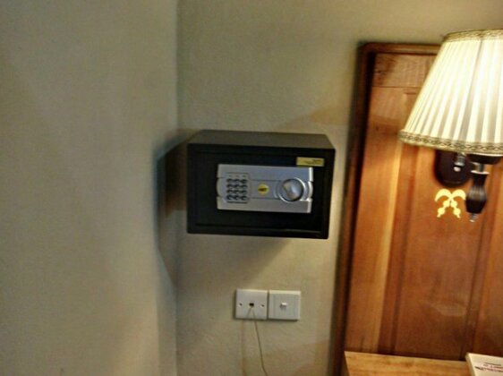 Takoradi Standard Hotel - Photo4