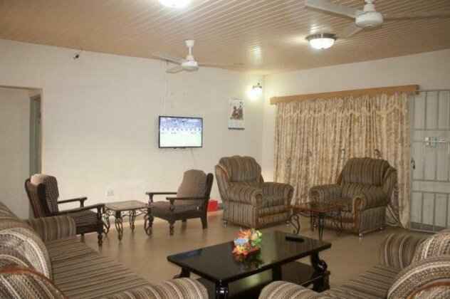 Sundowner Lodge Tamale - Photo5