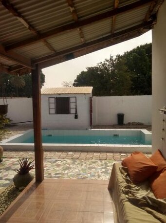 Anna's compound - Photo5