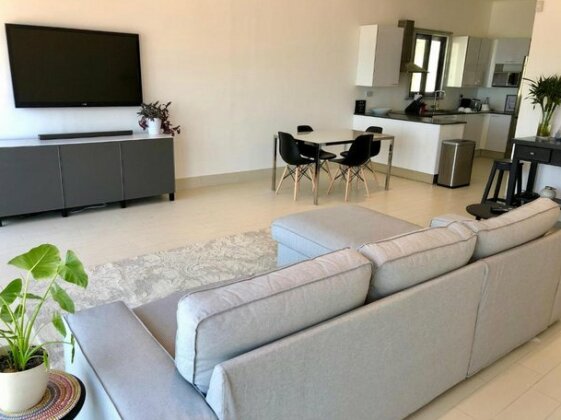 Waterfront Townhouse - Photo3