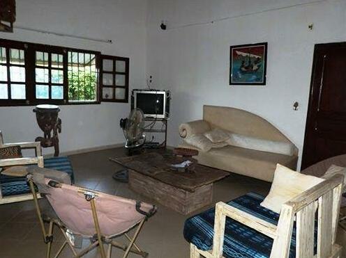 Cecilia's Corner Guest House - Photo3