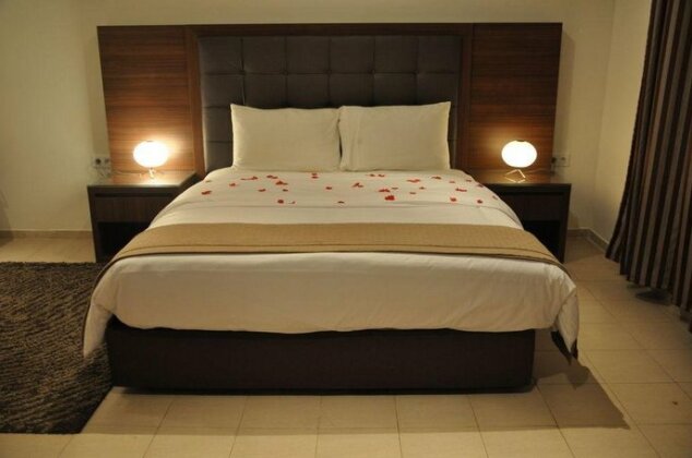 Riviera Royal Hotel - Photo3