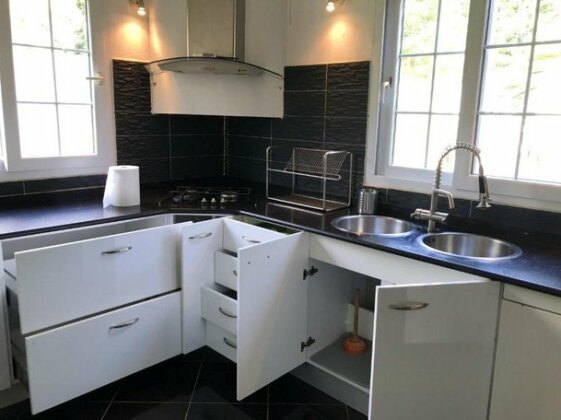 Holiday home Sainte Rose - Photo3