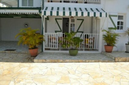 La Nicotoria Apartments
