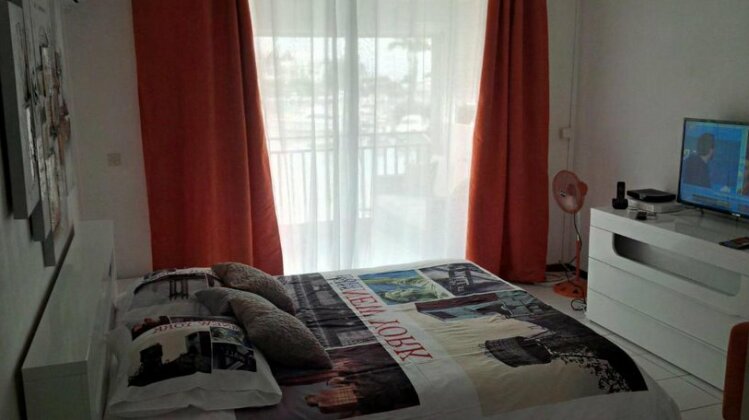 Joli Studio Vue Sur Mer - Photo5