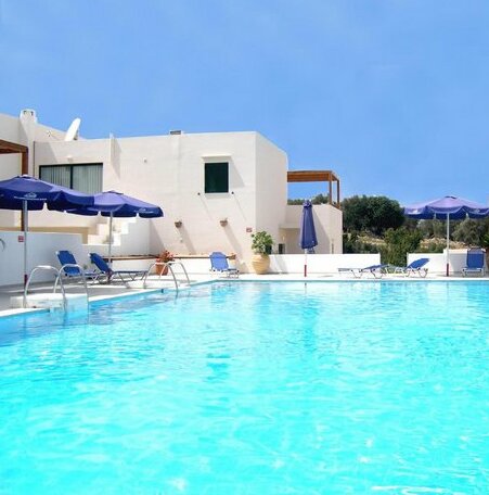 Plakoti Holiday Village - Photo4