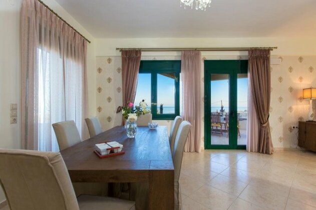 Villa Diamantis - Photo4