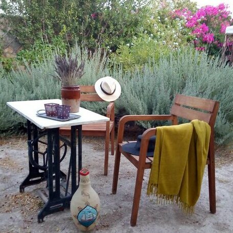 Aegina's Oasis - Photo2
