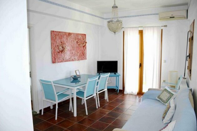 Aethrio Guesthouse - Photo4