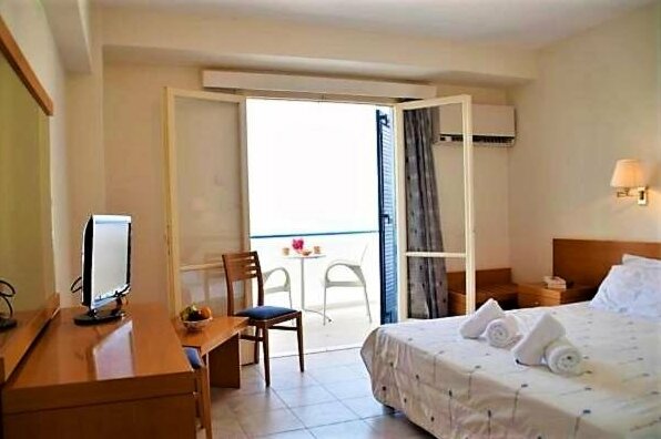 Attica Hotel Ephie - Photo4