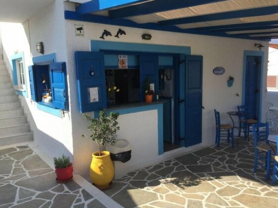 Blue Dolphin Studios and Apartment - Photo3