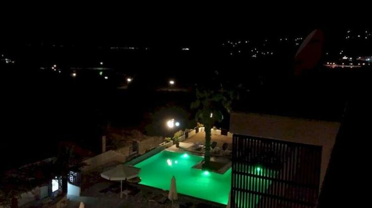 Blue Fountain - Photo3