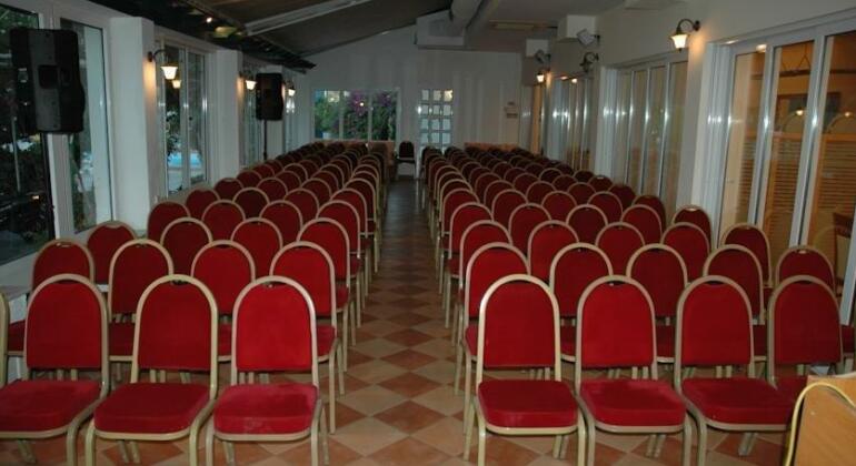 Danae Hotel - Photo3