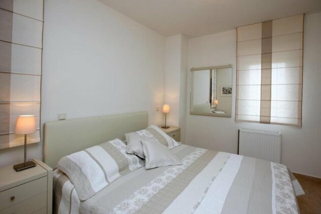 Estia Villas Aegina - Photo4