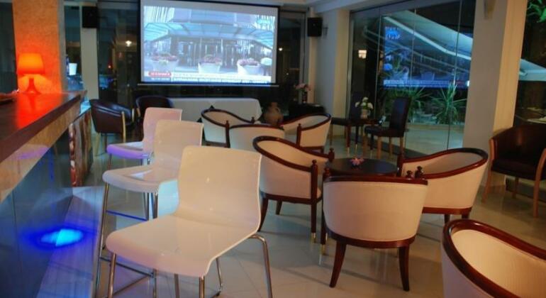 Galini Hotel Aegina - Photo4