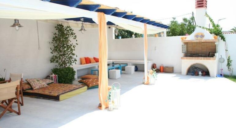 Helios Hotel Aegina - Photo2