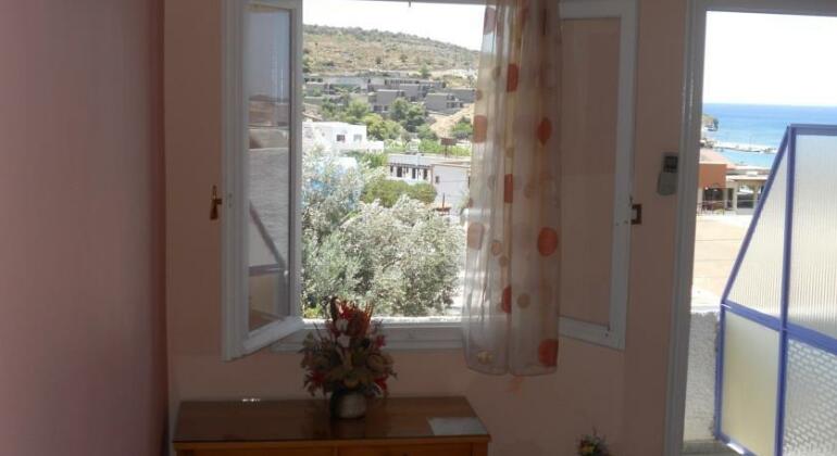 Isidora Hotel - Photo2