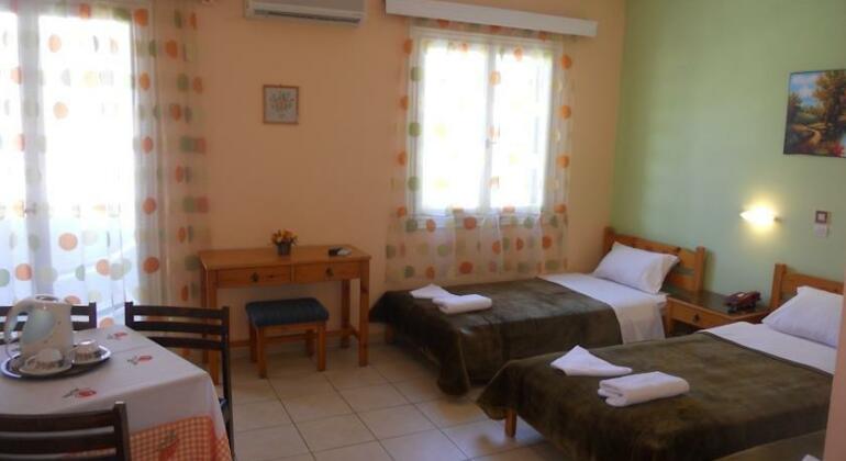 Isidora Hotel - Photo4