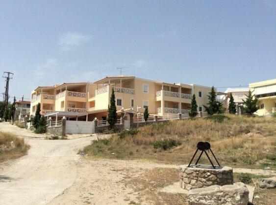 Perdika Suites - Photo2