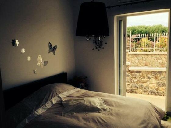 Sea View Perdika House - Photo4