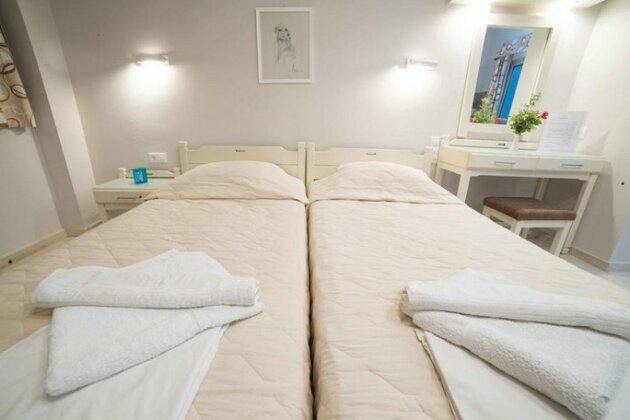 Athena Apartments Galini - Photo5