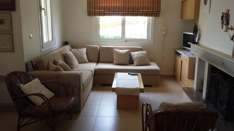 Reppas House - Photo3