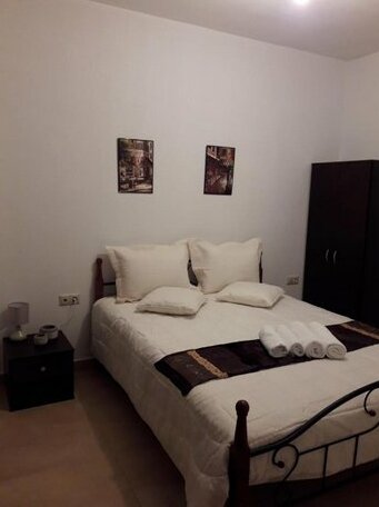 Nikiforos House - Photo4