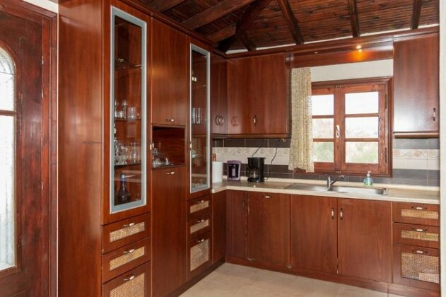 Sarra House - Photo3