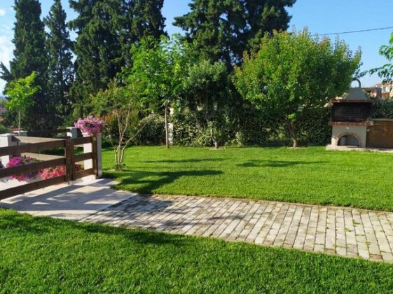 Siggos Suites - Photo5