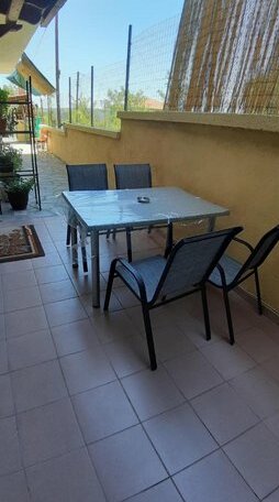 Vangel Backyard - Photo4