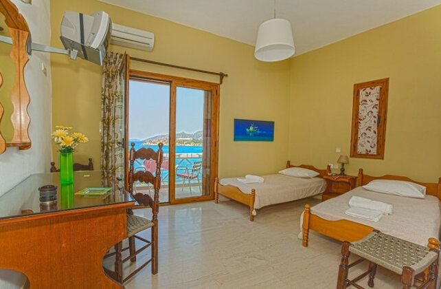 Melas Apartments - Photo5